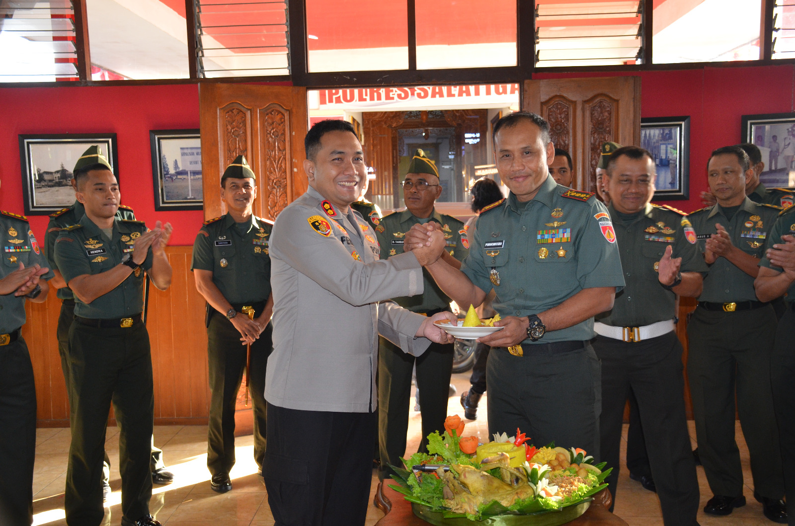 Waduh Gawat, Danrem 073/Mkt Pimpin Anggotanya ke Polres Salatiga